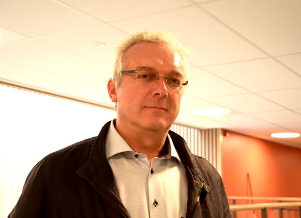 – Auke eller innstrammingar?
