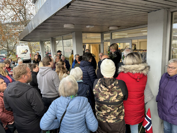 Måtte ha trafikkdirigent for å unngå kork