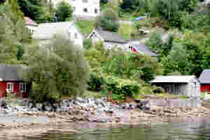 Landslagskeeper klagar på hus-nei