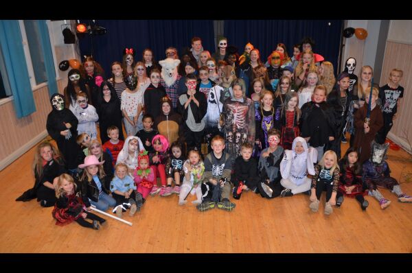 Halloweenparty på Kilsfjord grendehus