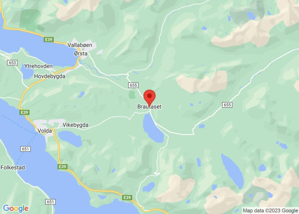 Glatte vegar og utforkøyring i Ørsta