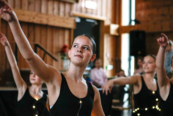 Tok med dansen til Volda