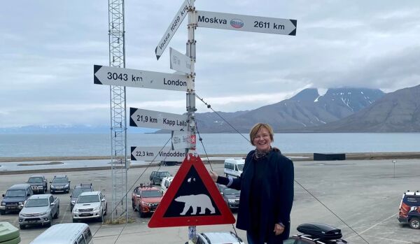 Volda-ordføraren i styremøte på Svalbard