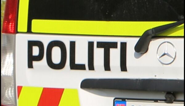 Motorsykkkel køyrde av vegen