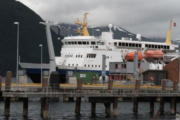 Stort skip i Volda