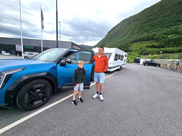 Elbil og campingvogn? Ikkje noko problem
