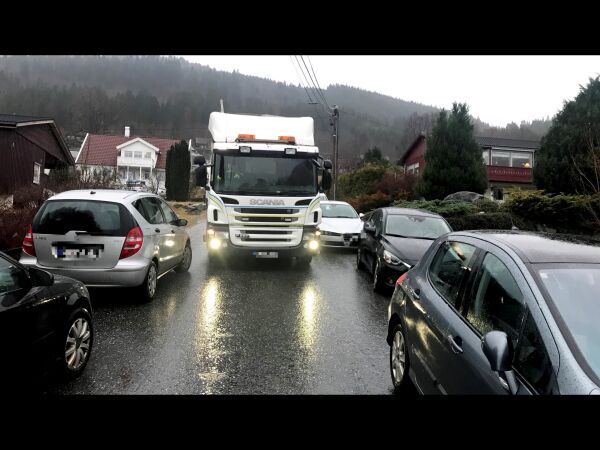 Politiet held auge med villparkering