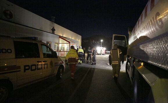Rakett laga brann