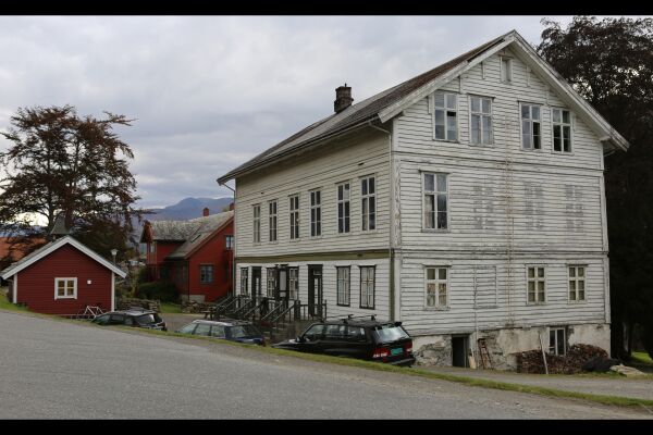 Rår til å gi vekk heile eigedommen