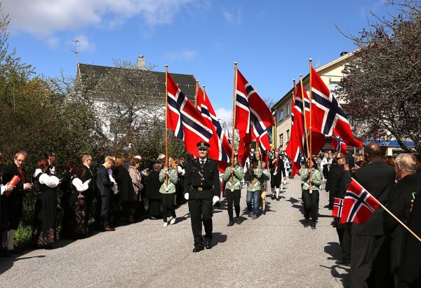 Gratulerer med dagen!