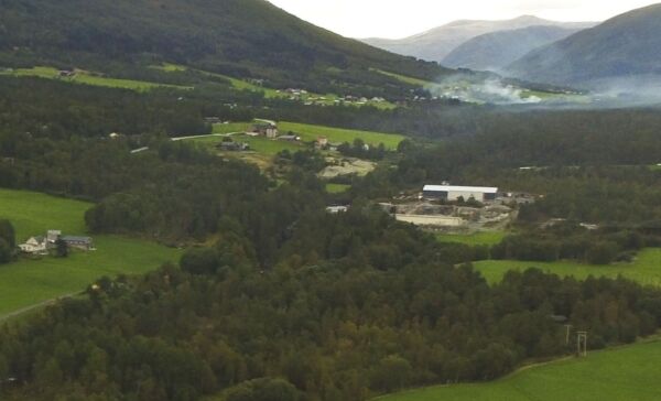 Får kjøpe resten av industriområdet på Raudemel