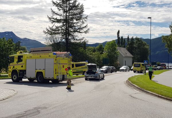 Trafikkulukke i Sjukehuskrysset