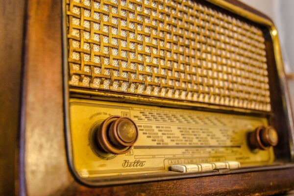 Forsvinn radiosamlinga til eit museum på Austlandet?