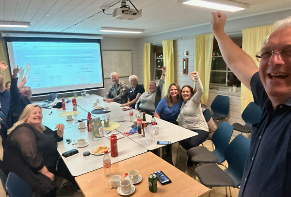 På friarferd til H, KrF og SP