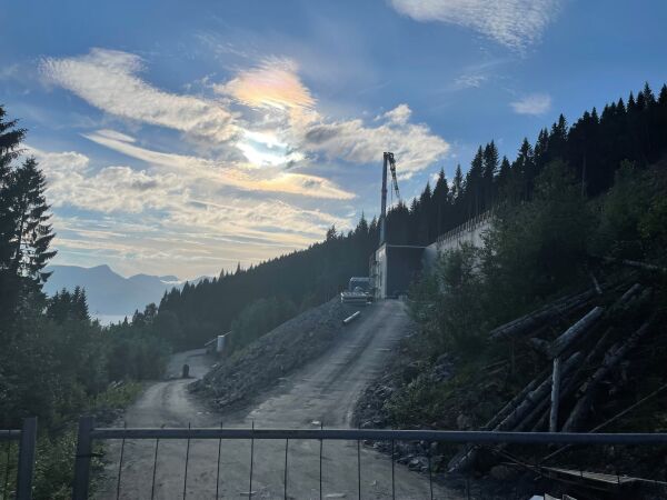 Høgdebassenget er forseinka