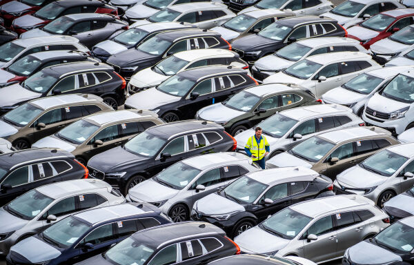 Ventar endå lågare bilsal i 2024