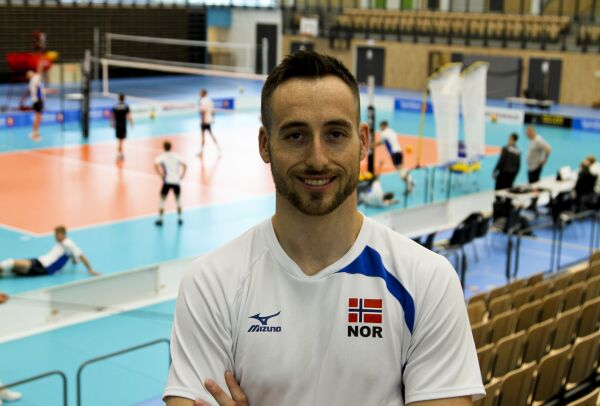 Jonas klar for ukrainsk klubb