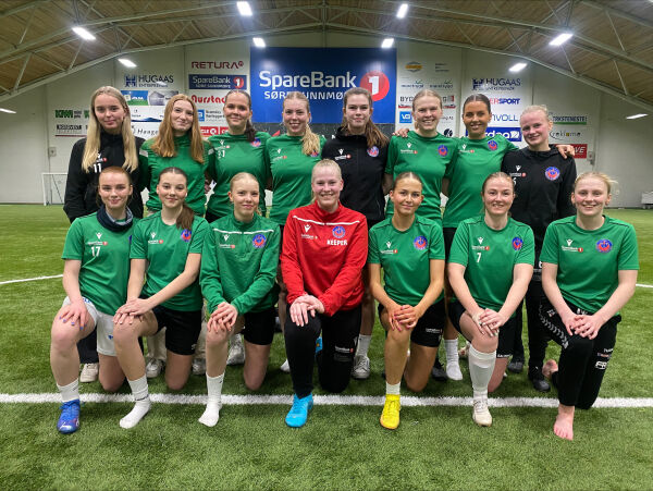 Ute av cupen