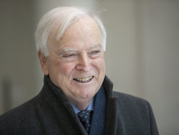 Per Sævik opnar for sal av Fjord1