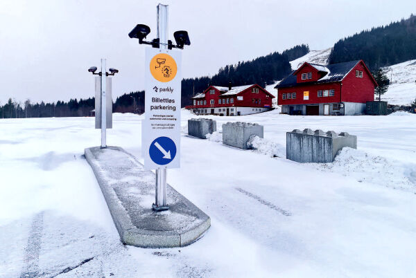 Søkjer om løyve til innkrevjing av parkeringsavgift