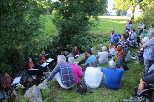 Vandrekonsert på Folkestad