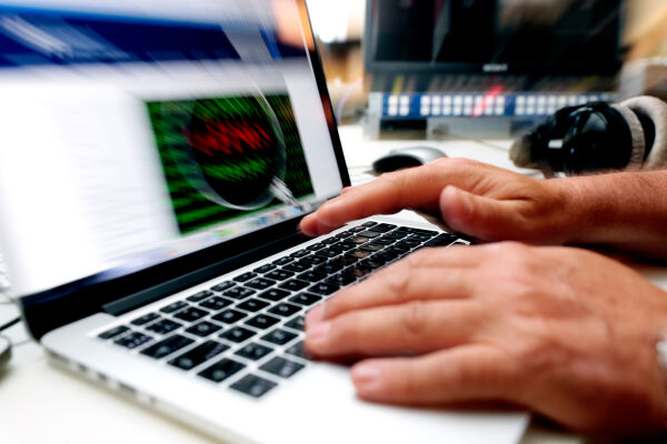 Pass opp for svindlarar som «tek over» nummeret ditt