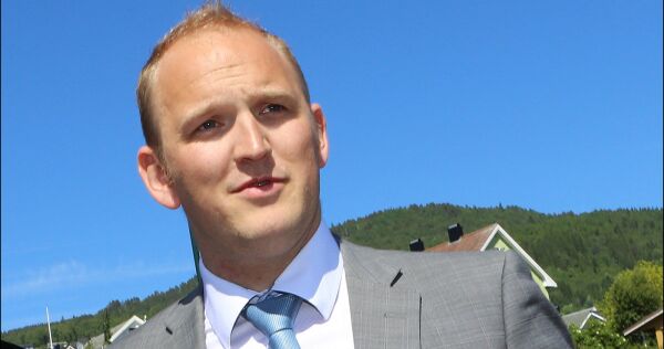Dale søkjer permisjon