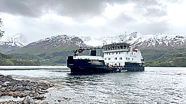 Sløkt og fjerna