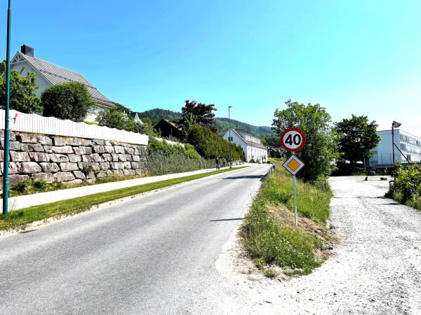 Mistenkt for ruskøyring i Kårstadvegen