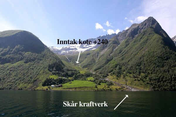Ikkje kapasitet til å ta i mot kraftproduksjonen på Skår