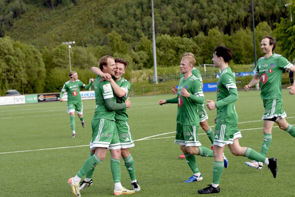 Storsiger på heimebane