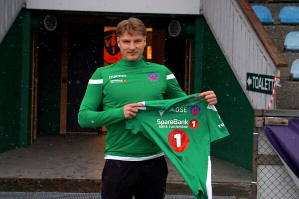 Ny midtbanespelar til Volda