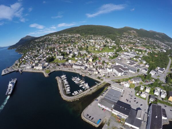 Tiggarar til bry i Volda sentrum