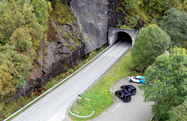 Nattestengt tunnel