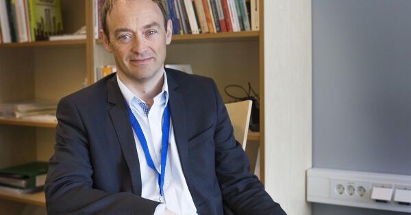 Vil utsette samanslåing av fødeavdelingane