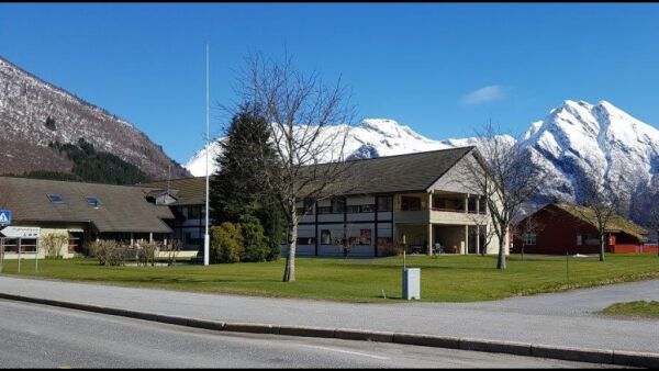 Kan framleis nytte Hjørundfjordheimen