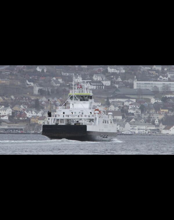 Vil ha to beredskapsferjer på Voldsfjorden